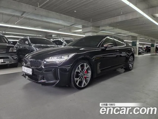 Kia Stinger 3.3 Turbo AWD GT
