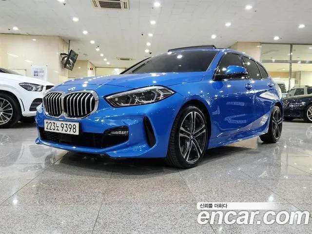 BMW 1 (F40) 120i M