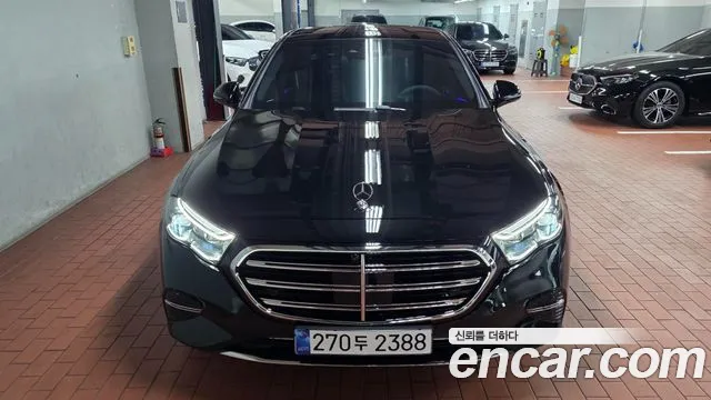 Mercedes-Benz E- W214 E300 4MATIC Exclusive