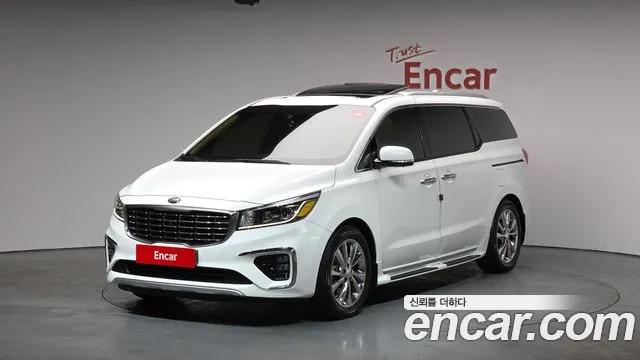 Kia The New Carnival 9 Noblesse