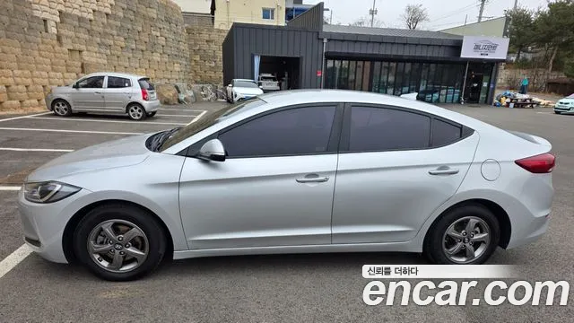 Hyundai Avante AD 1.6 GDI