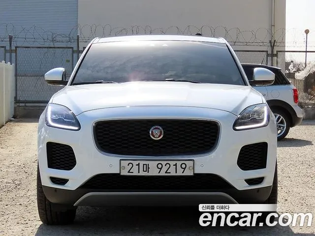 Jaguar E-PACE P250 S