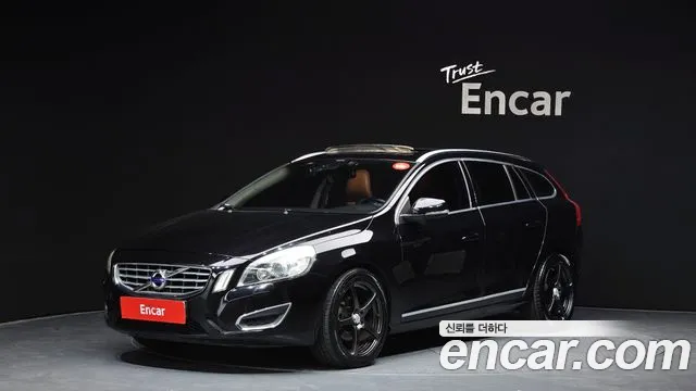 Volvo V60 D4 1