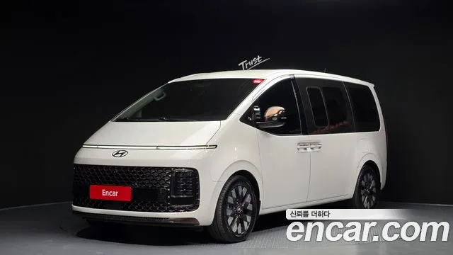 Hyundai Staria 4WD 9 Inspiration