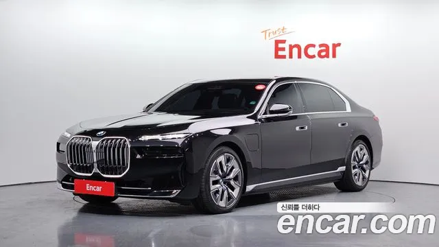 BMW 7 (G70) 750e xDrive
