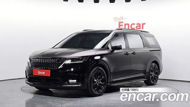Kia Carnival 4 Gasoline 7 Signature