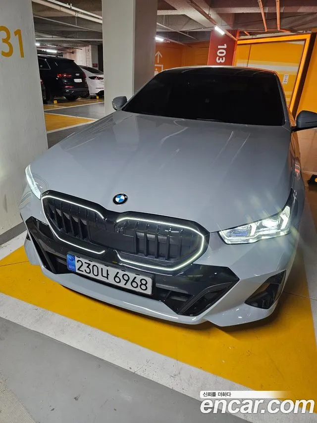 BMW 5 (G60) 520i M
