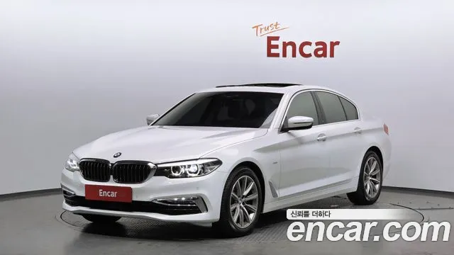 BMW 5 (G30) 520i
