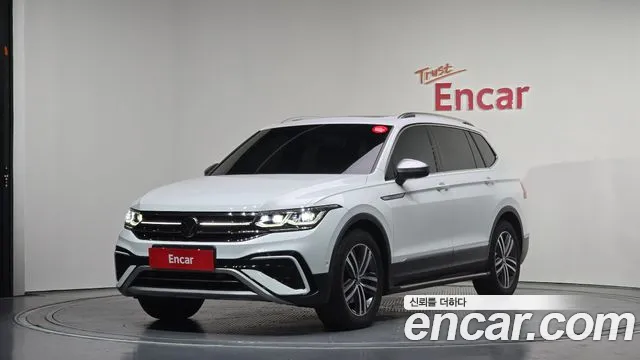 Volkswagen Tiguan 2.0 TSI Prestige