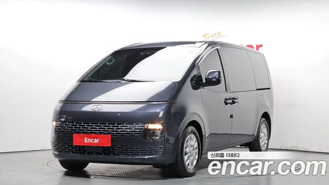 Hyundai Staria 3