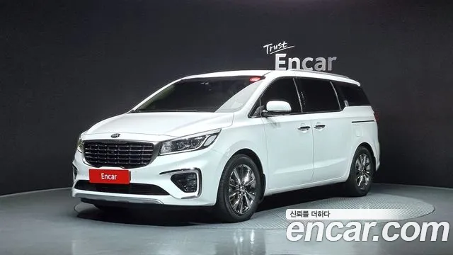 Kia The New Carnival 9 Noblesse