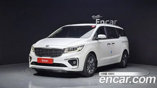 Kia The New Carnival 9