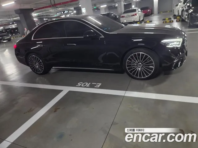 Mercedes-Benz E- W214 E450 4MATIC Exclusive