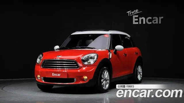 MINI Cooper Countryman Base 1