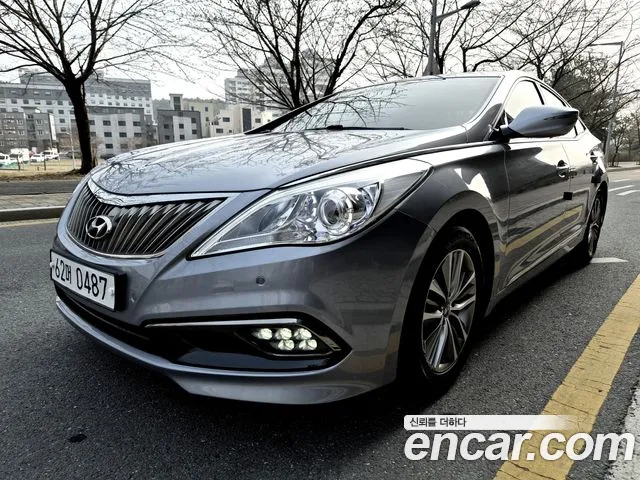 Hyundai Grandeur HG HG240