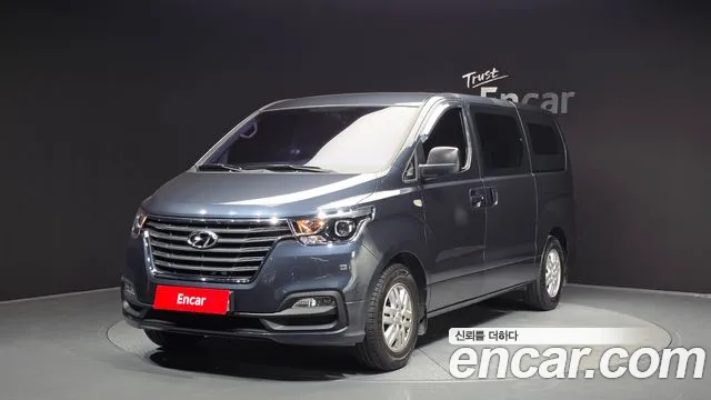 Hyundai The New Grand Starex 5