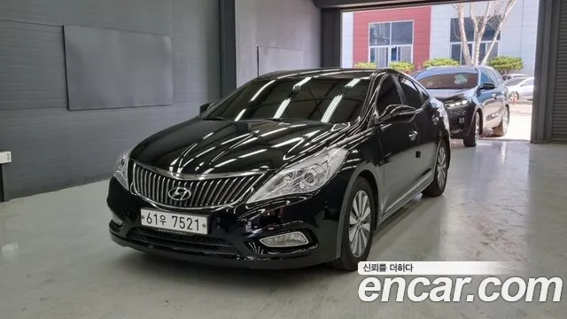 Hyundai Grandeur HG Hybrid Premium