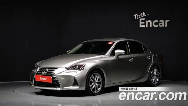 Lexus IS200t