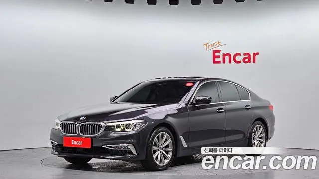 BMW 5 (G30) 520i