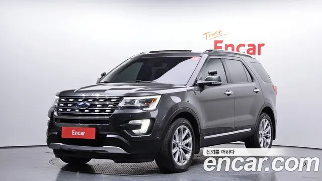 Ford Explorer 2.3 Limited 4WD 5
