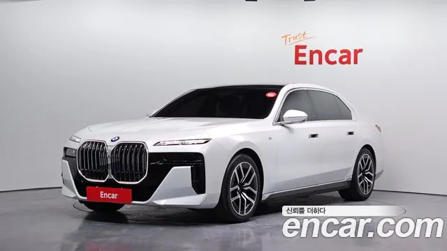 BMW 7 (G70) 740i xDrive M