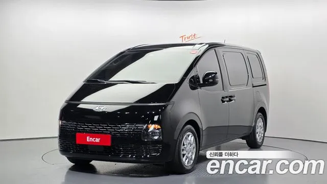 Hyundai Staria 3