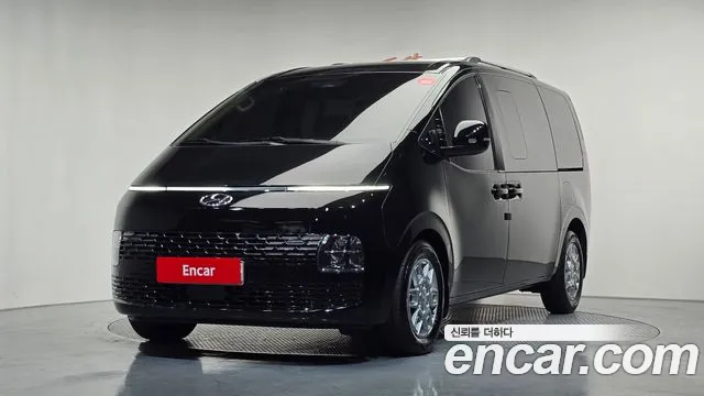 Hyundai Staria 5