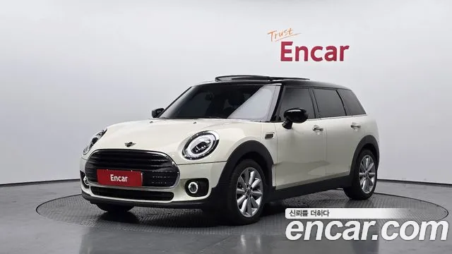 MINI Cooper Clubman Base 2