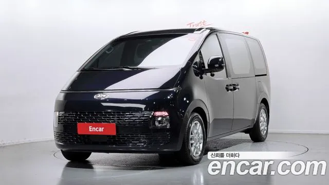 Hyundai Staria 4WD 9
