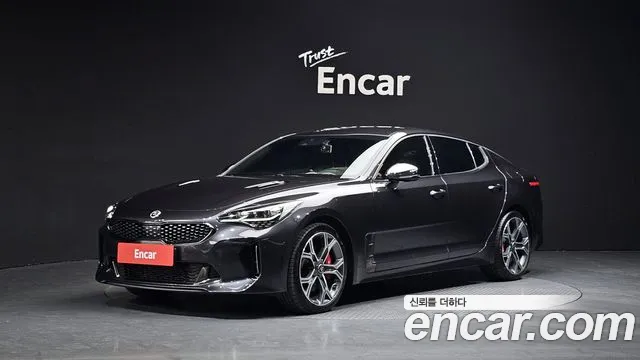 Kia Stinger 3.3 Turbo AWD GT