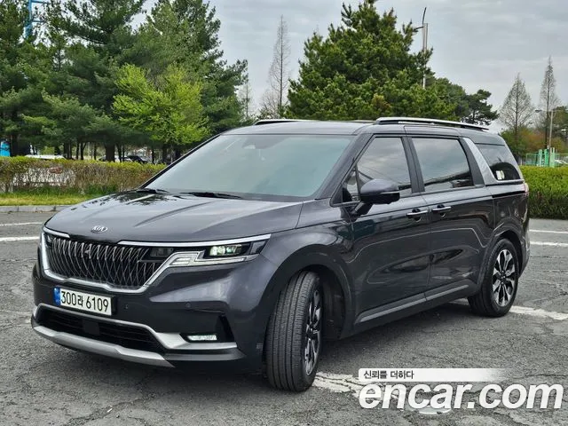 Kia Carnival 4 9 Prestige