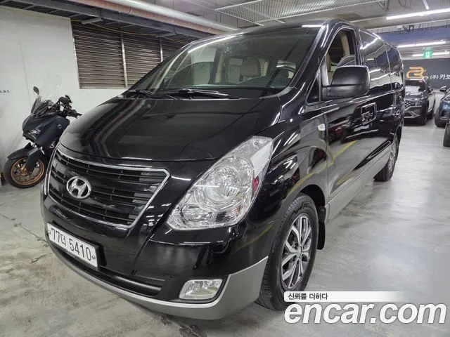 Hyundai Grand Starex 11