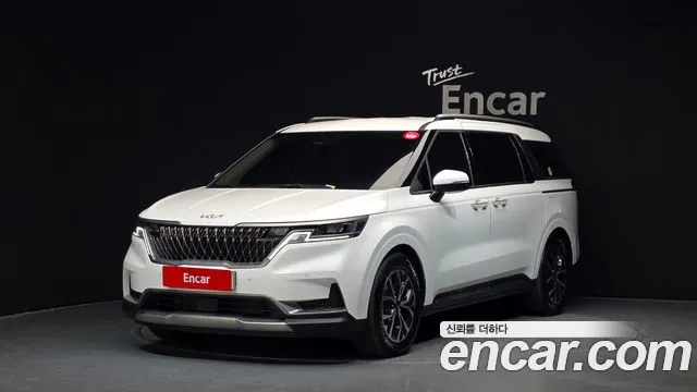 Kia Carnival 4 Gasoline 9 Noblesse