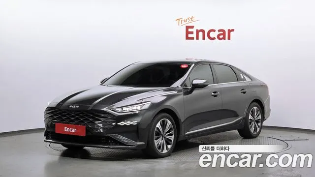 Kia K8 Hybrid Noblesse