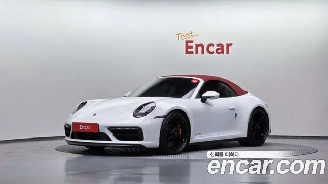 Porsche 911 (992) 4 GTS