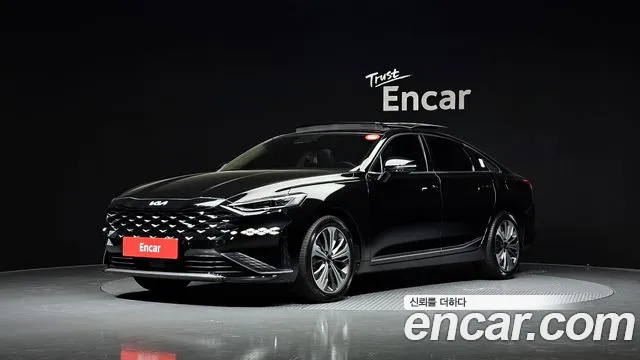 Kia K8 Hybrid Noblesse