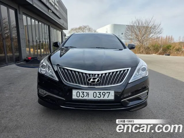 Hyundai Grandeur HG HG240