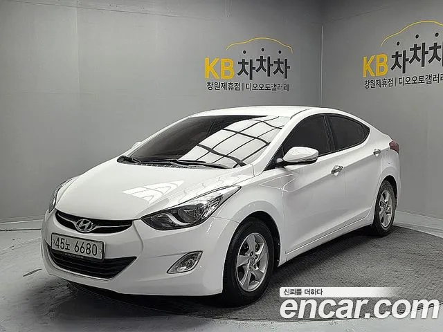 Hyundai Avante MD M16 GDI