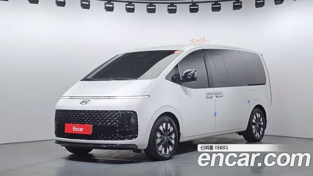Hyundai Staria L3.5 9 Inspiration