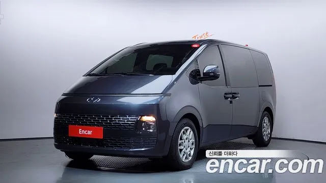 Hyundai Staria 11