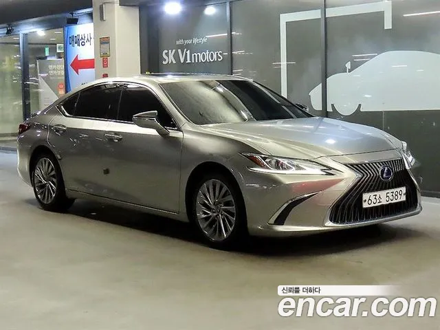 Lexus ES300h 7