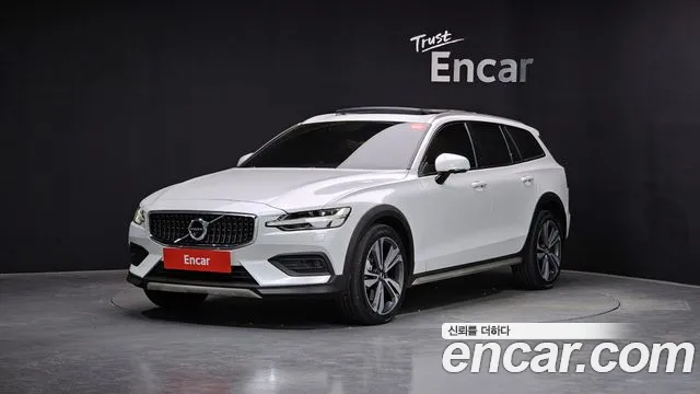 Volvo V60 2 B5 AWD