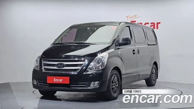 Hyundai Grand Starex 3