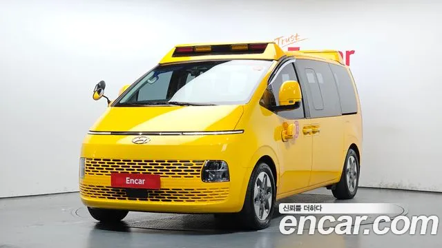 Hyundai Staria L3.5 15