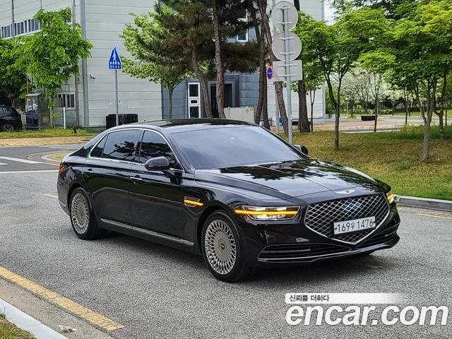 Genesis G90 3.8 AWD Premium