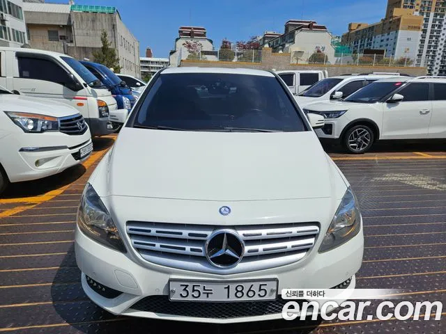 Mercedes-Benz B- W246 B200 CDI