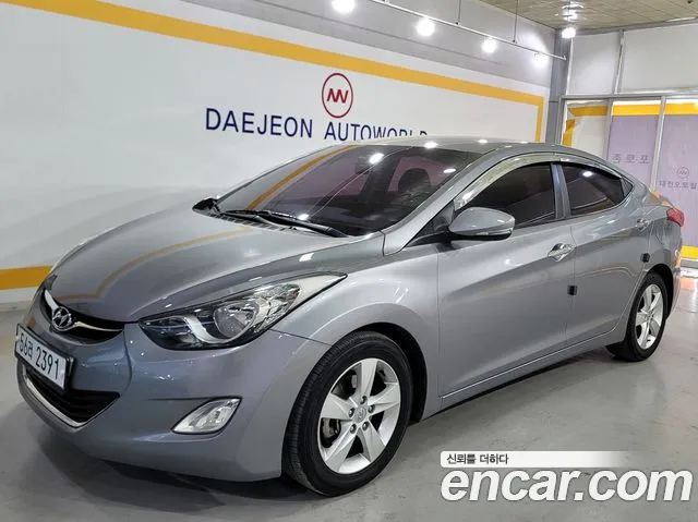 Hyundai Avante MD M16 GDI