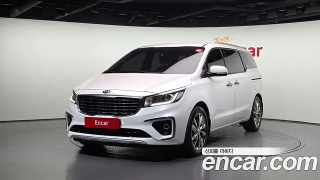 Kia The New Carnival 9 Prestige