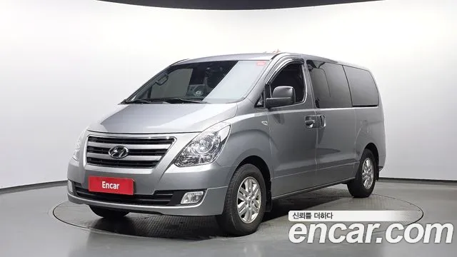 Hyundai Grand Starex 5