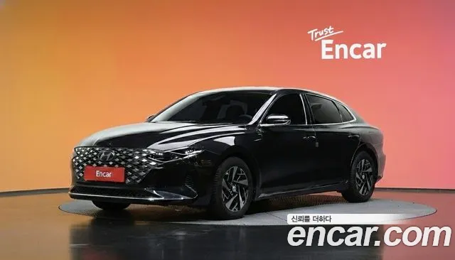 Hyundai The New Grandeur IG Hybrid Exclusive